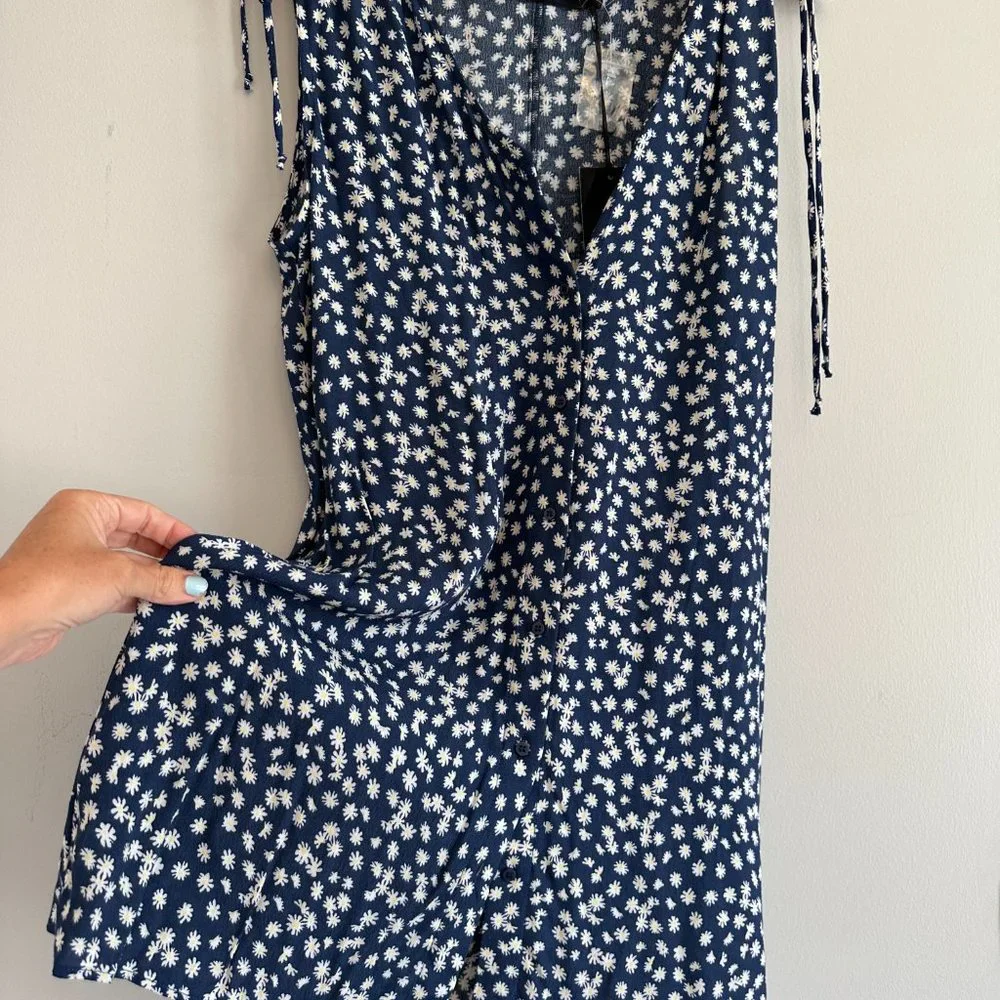 Code x Mode NWT Floral Sleeveless Vneck Button Down Mini Dress Women's MEDIUM - Picture 6 of 8